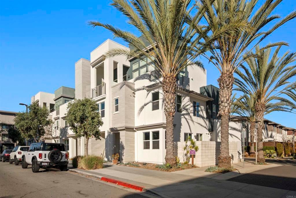 Photo of Listing #PTP2509065