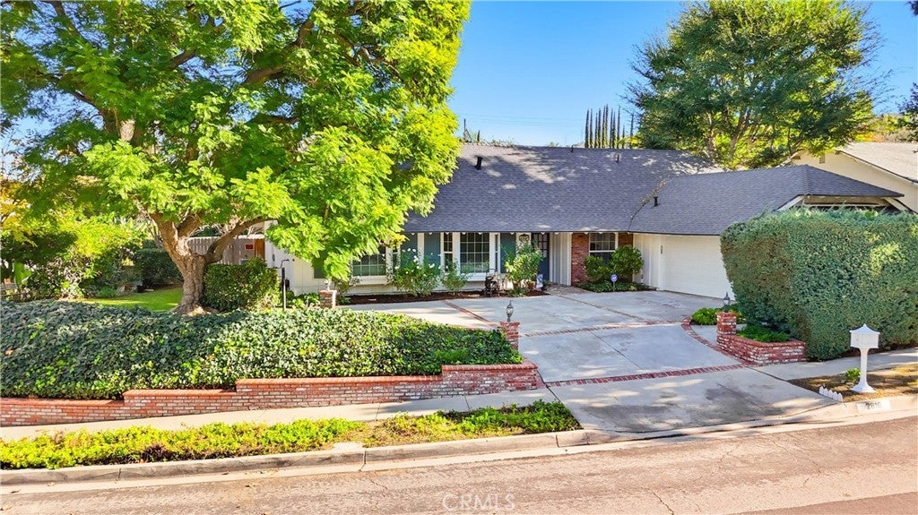 Photo of Listing #PW25218841