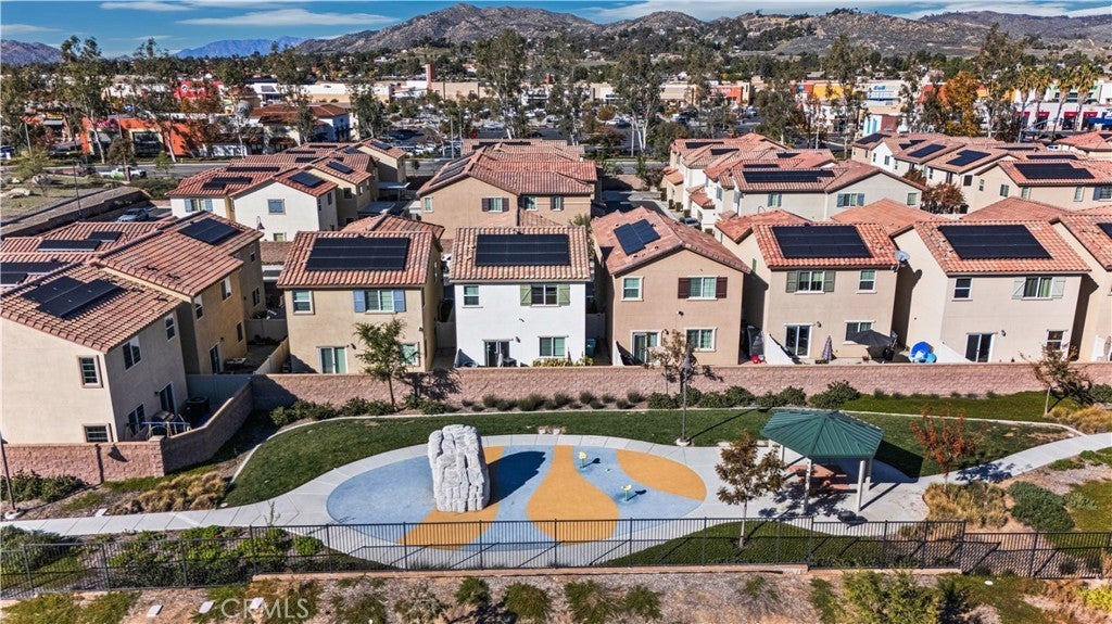 Photo of Listing #DW25272820