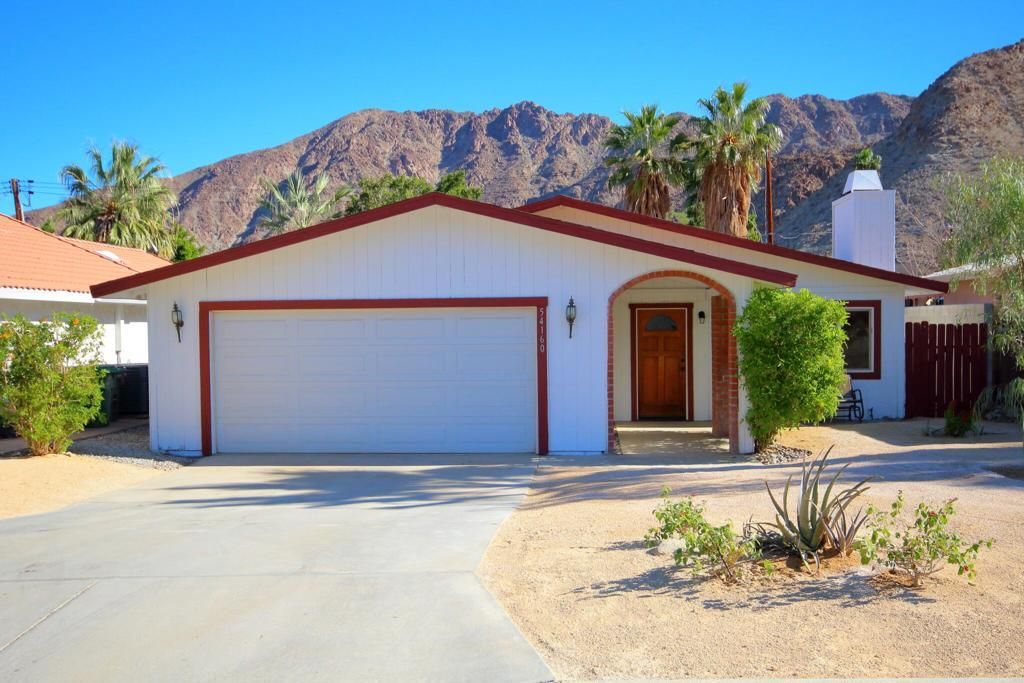 54160 Avenida Mendoza, La Quinta