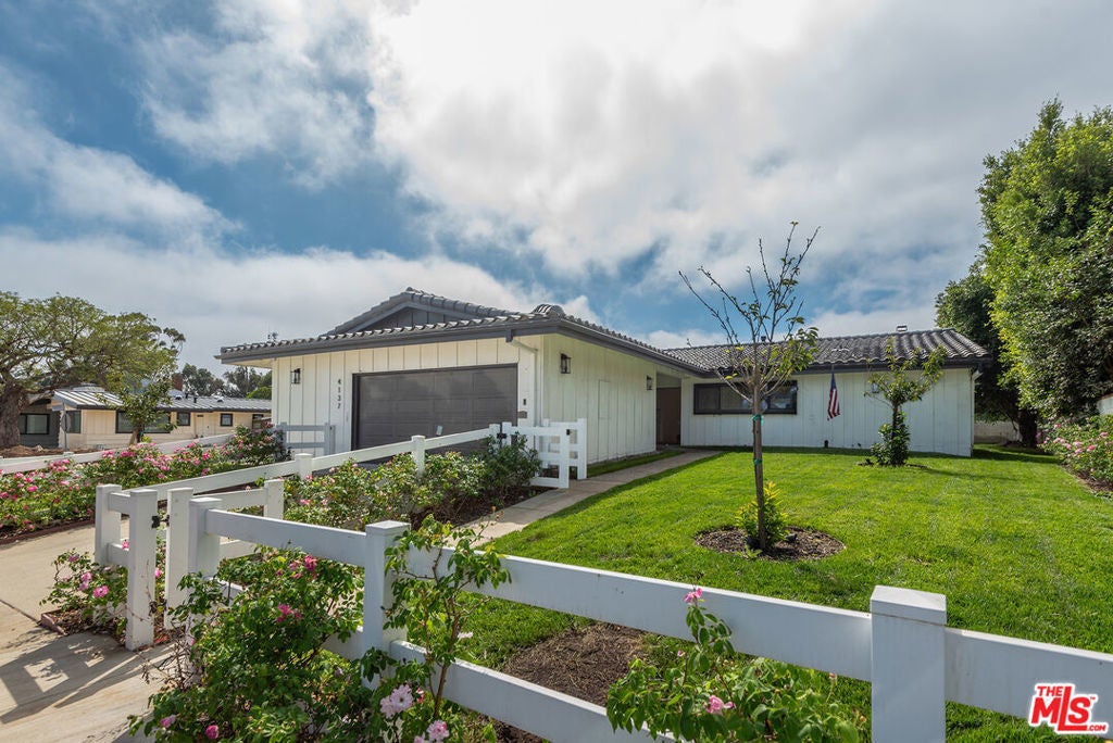 Photo of Listing #25627845