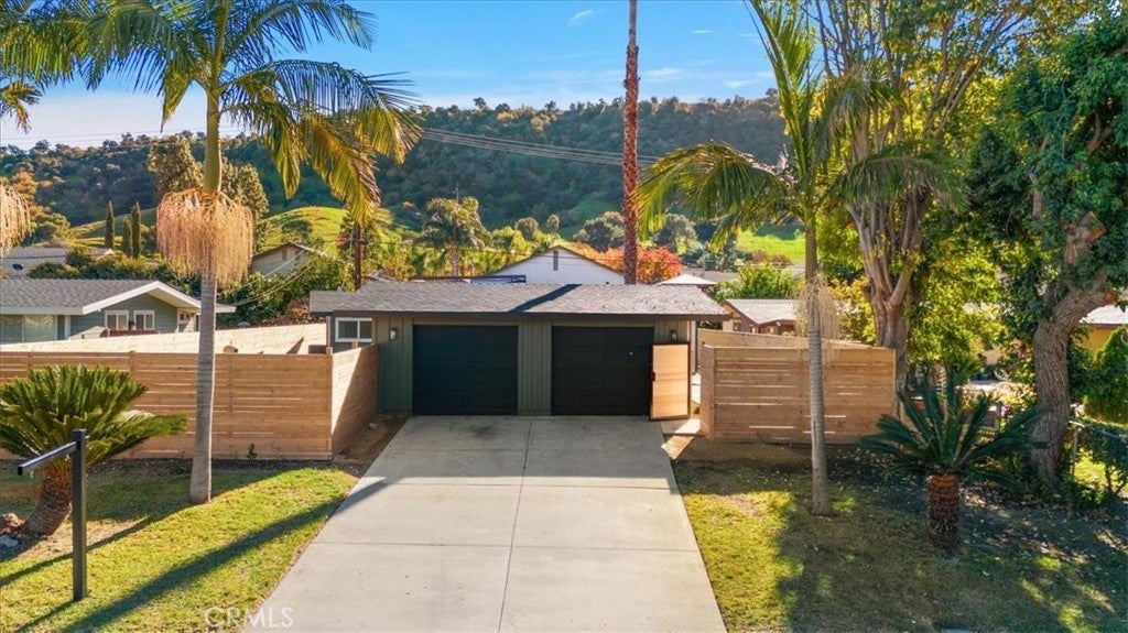 Photo of Listing #CV25274664