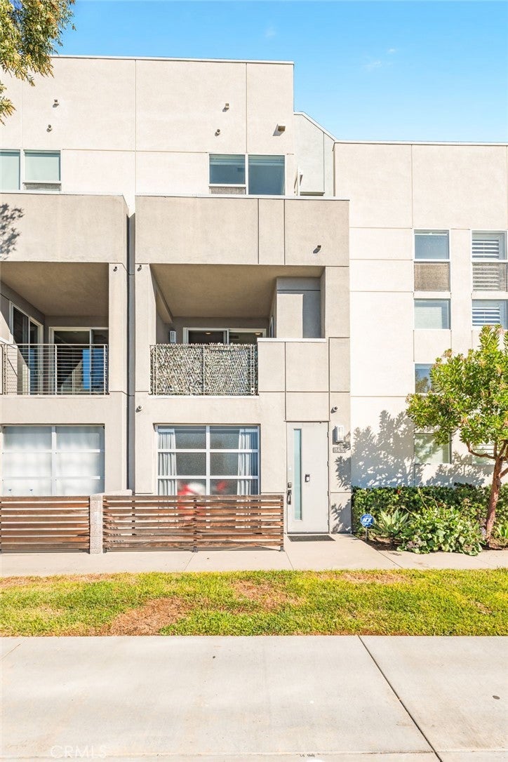 Photo of Listing #NP25274811