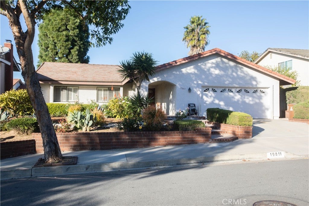 Photo of Listing #PW25275612