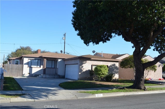 16616 Ermanita, Torrance.