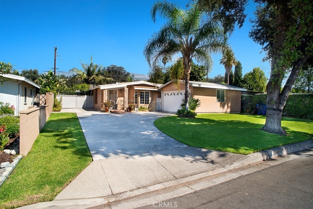 Photo of Listing #SR25276865