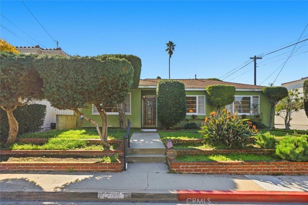 Photo of Listing #SB25262545