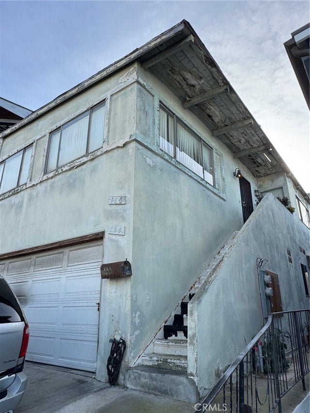 124 41st, Manhattan Beach.