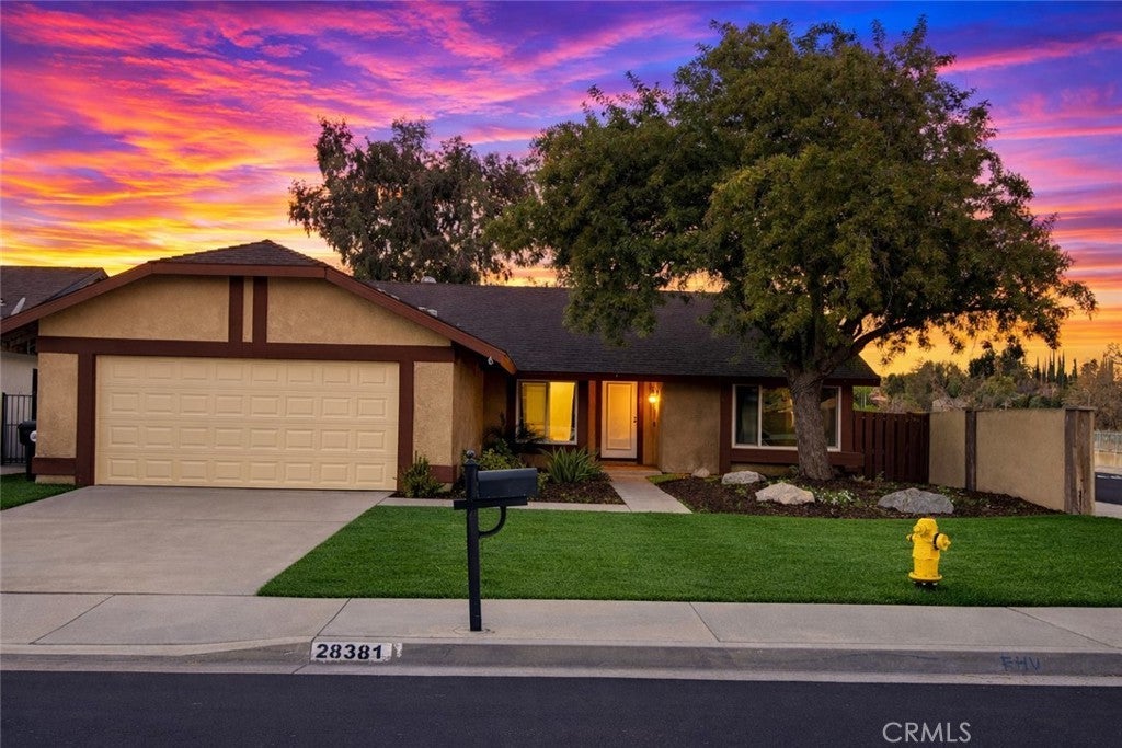 Photo of Listing #SR25272099