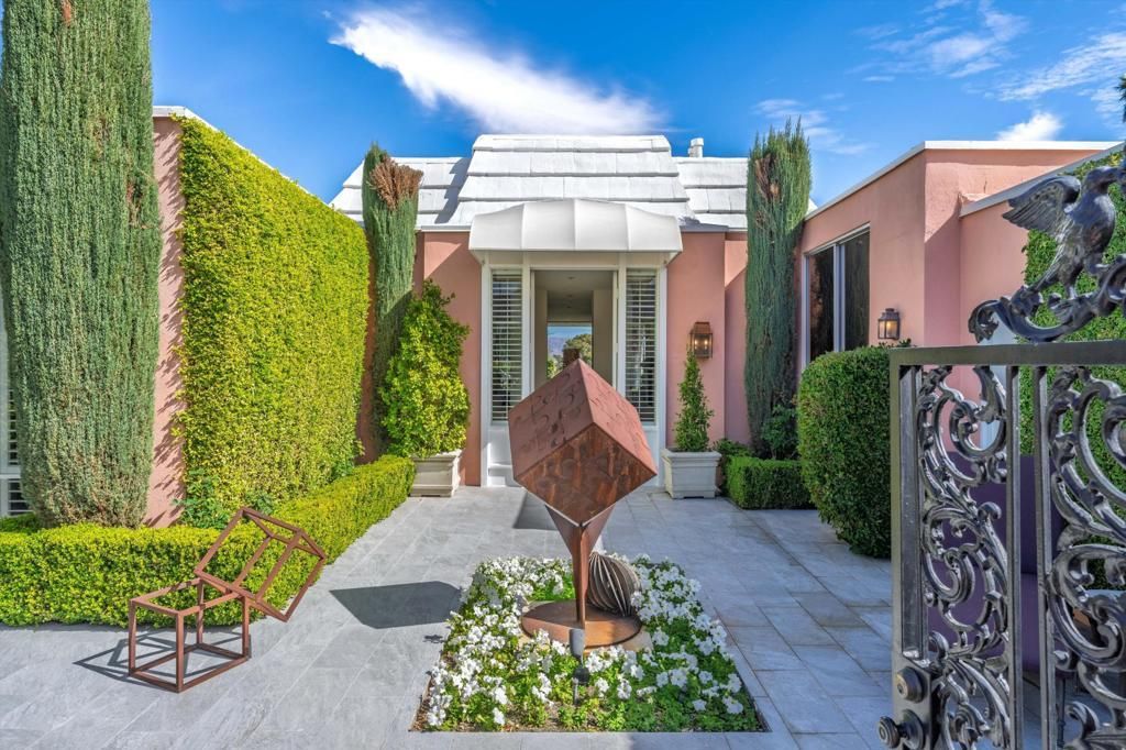 47186 El Agadir, Palm Desert
