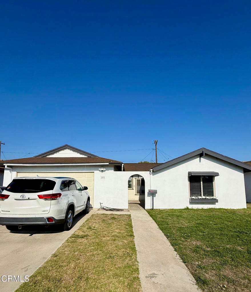 Photo of Listing #V1-33815