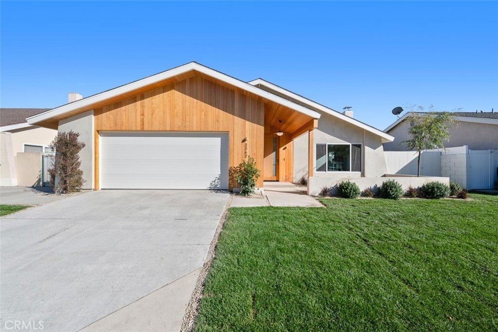 Photo of Listing #PW25276872