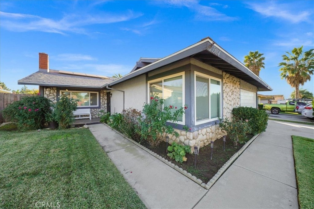 Photo of Listing #SW25278828