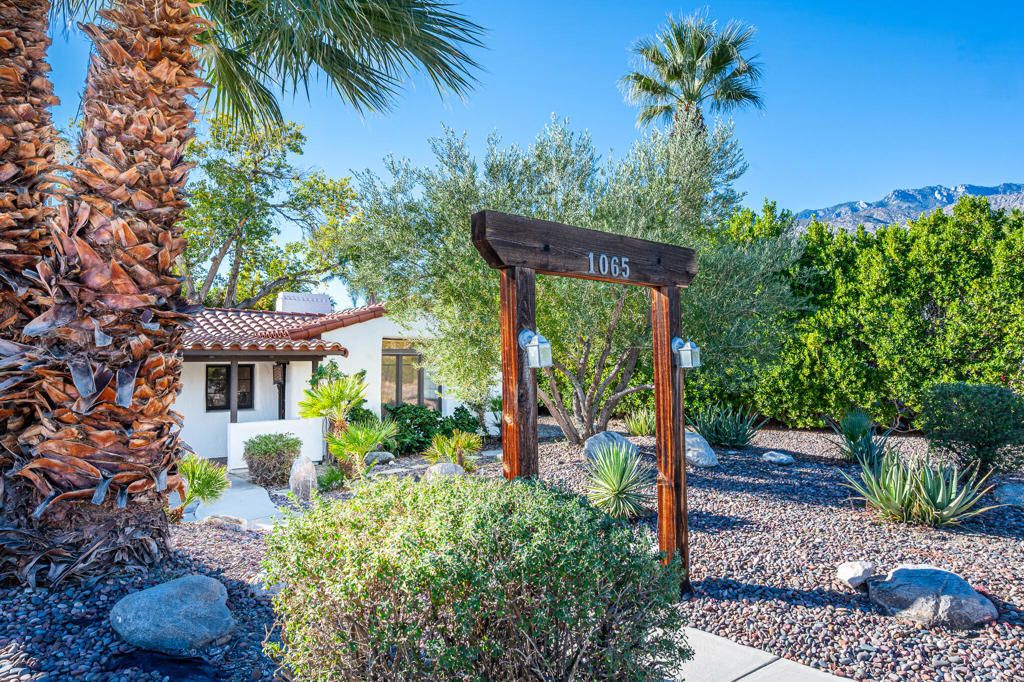1065 E San Jacinto Way, Palm Springs