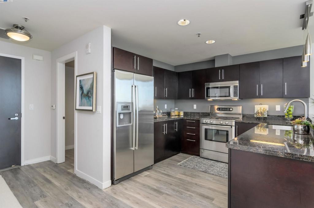 Photo of Listing #41119530