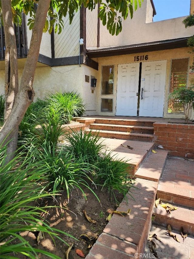 15116 S Raymond Avenue 104, Gardena.