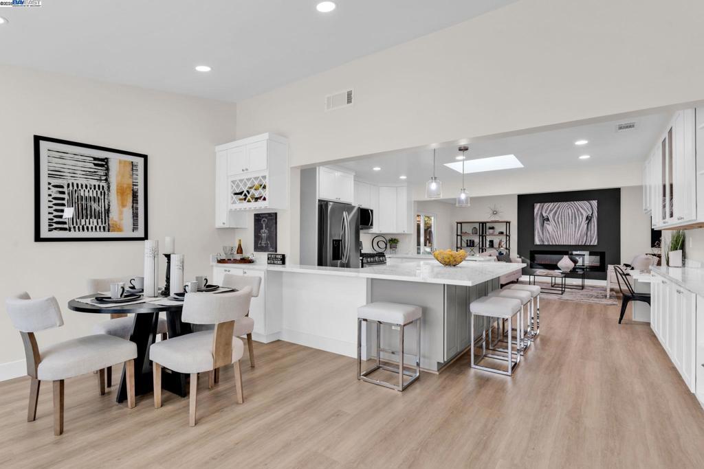 Photo of Listing #41119589