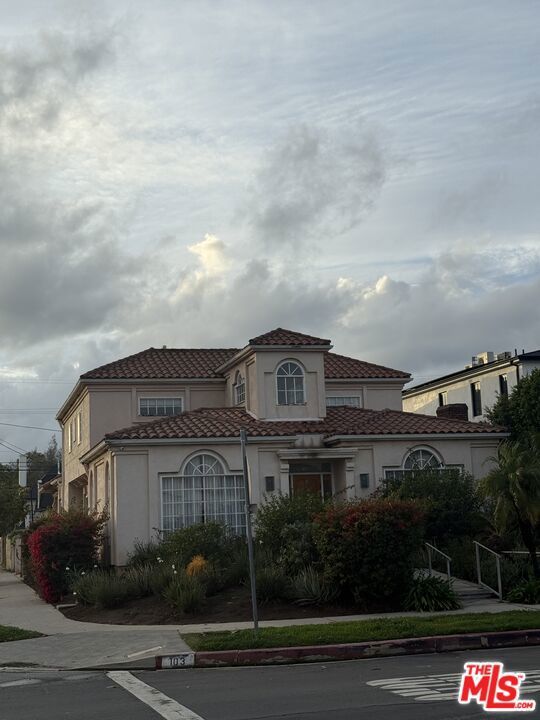 Photo of Listing #25611779