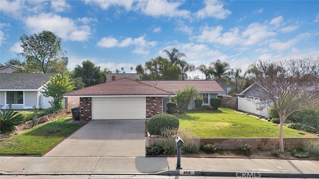 Photo of Listing #OC25279778