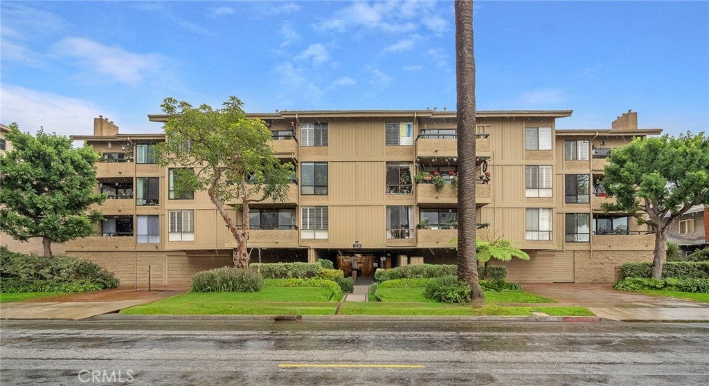 Photo of Listing #SB25279227