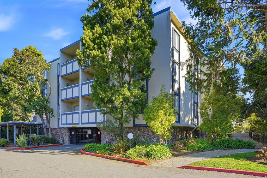 Photo of Listing #41119757