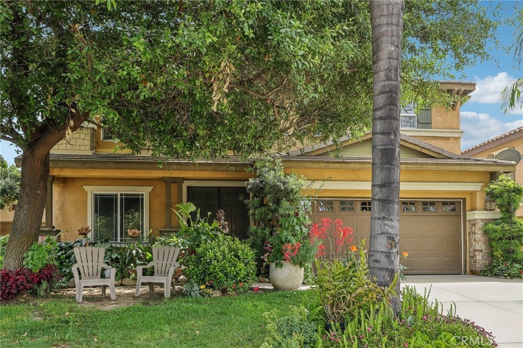 Photo of Listing #IV25282250