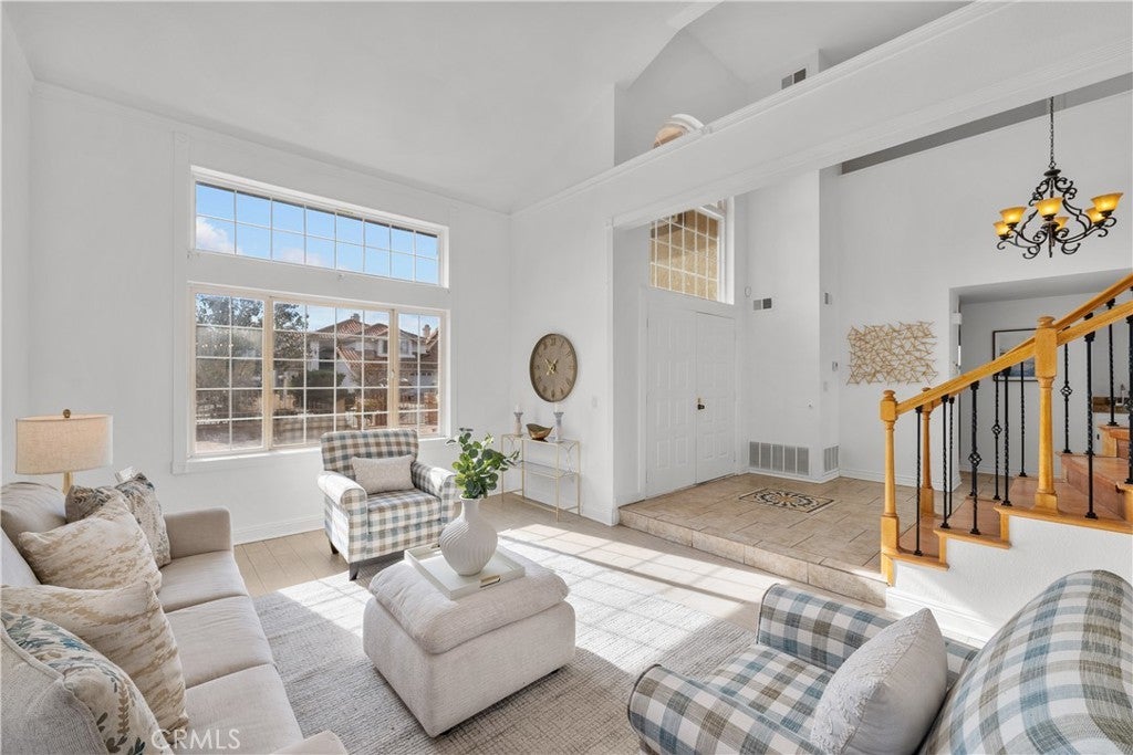 Photo of Listing #SB25280722