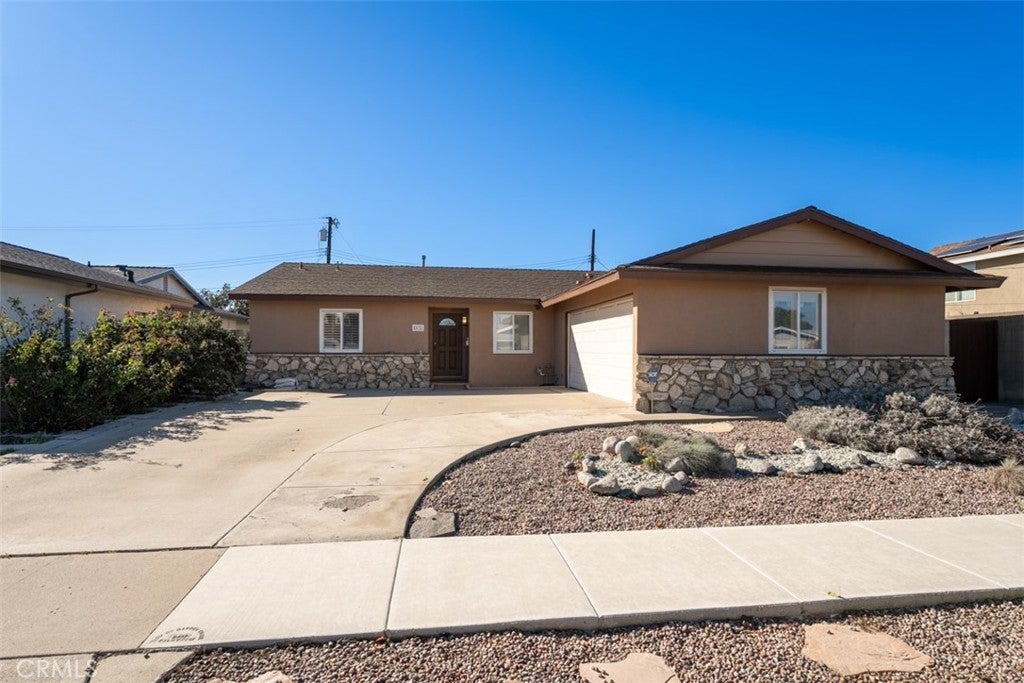 Photo of Listing #OC25282145