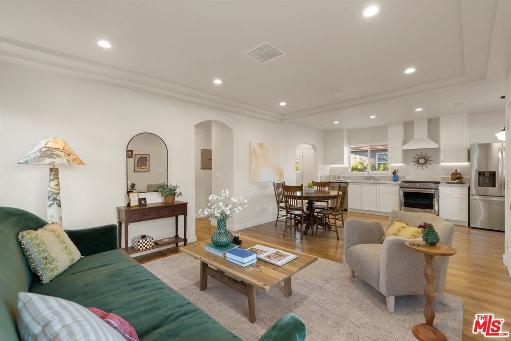 Photo of Listing #25625569