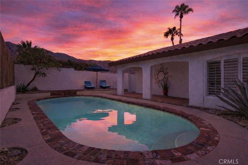 52810 Avenida Herrera, La Quinta