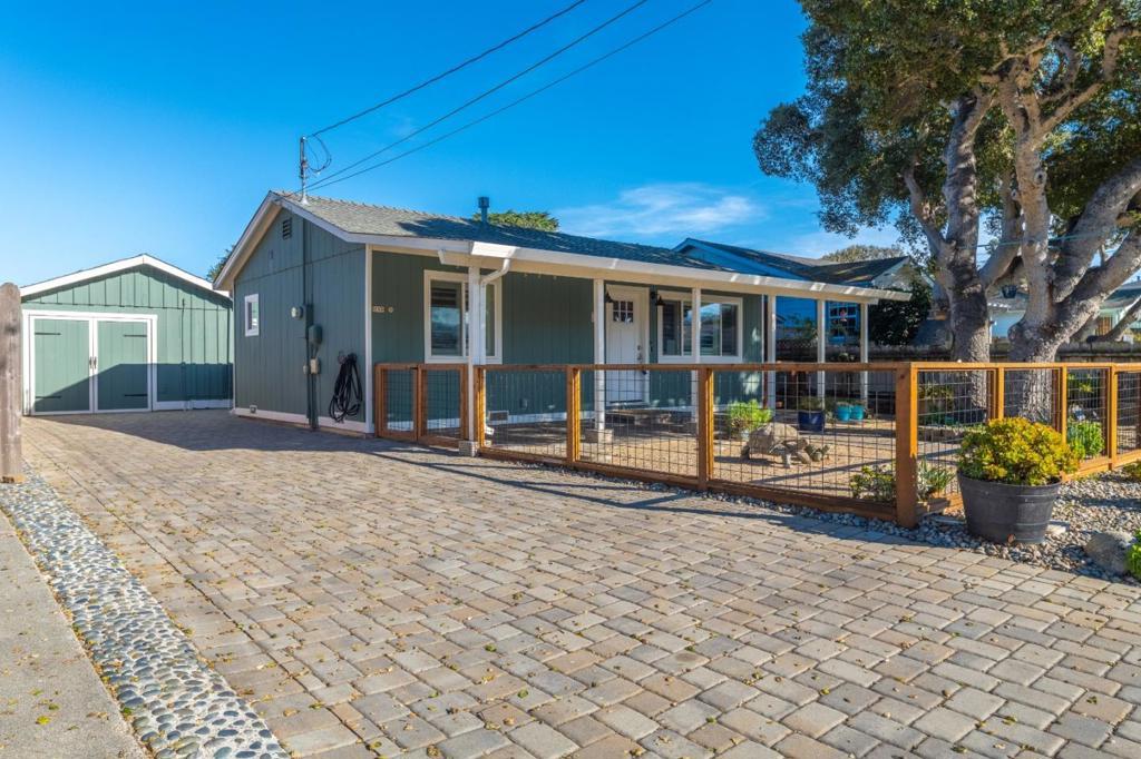 Photo of Listing #ML82030108