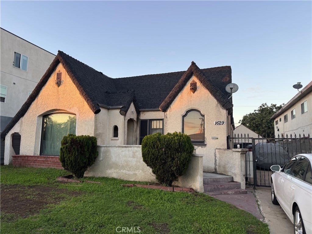 Photo of Listing #DW26001174