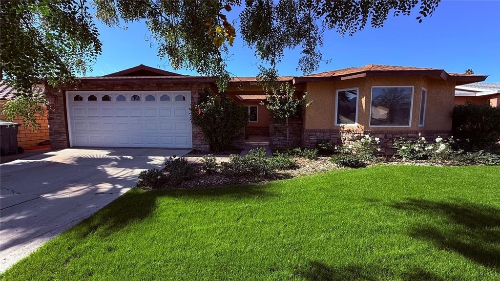76690 Oklahoma, Palm Desert