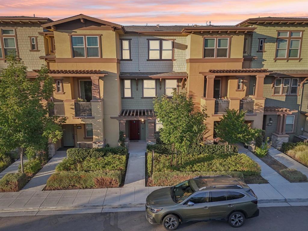 Photo of Listing #ML82030335