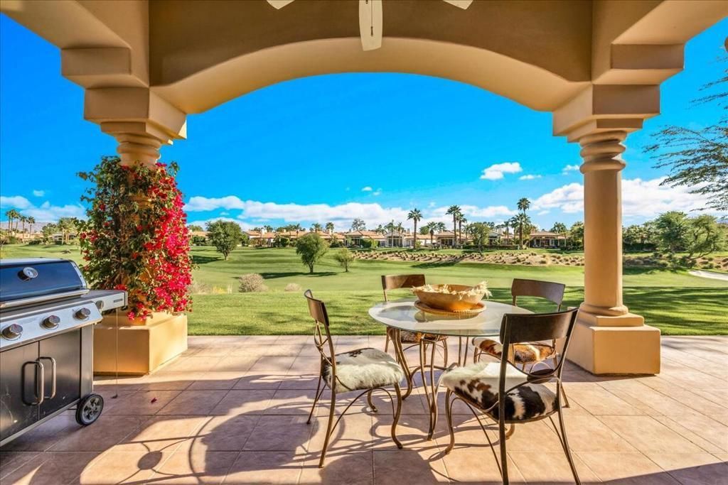48310 Casita Drive, La Quinta