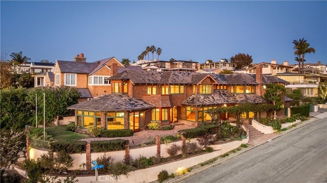 811 6th Street, Manhattan Beach.