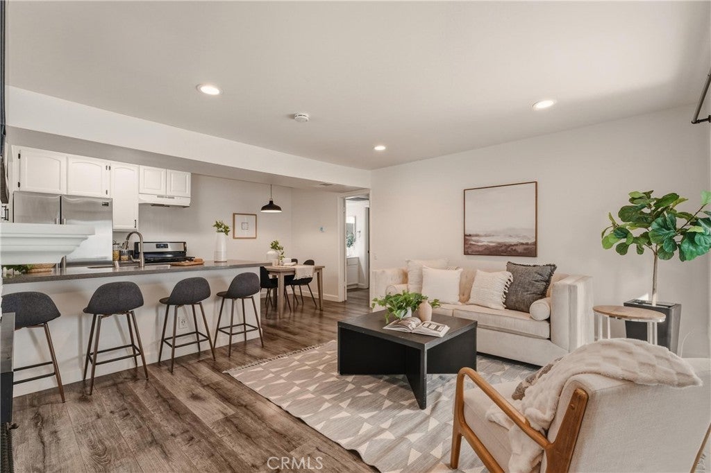 Photo of Listing #DW26004518