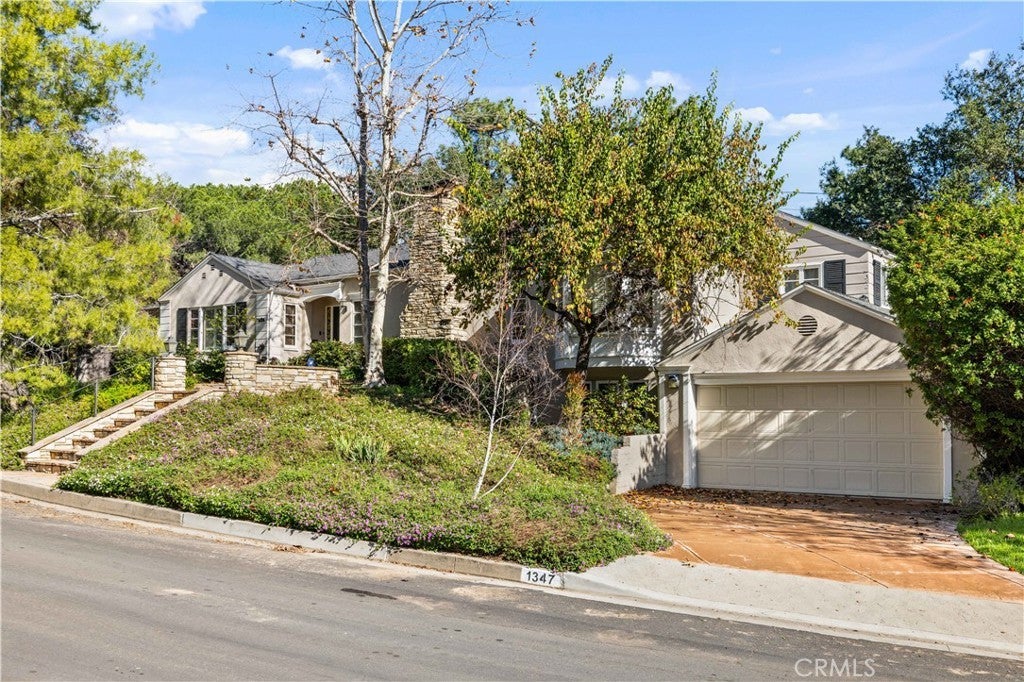 Photo of Listing #SR26005117