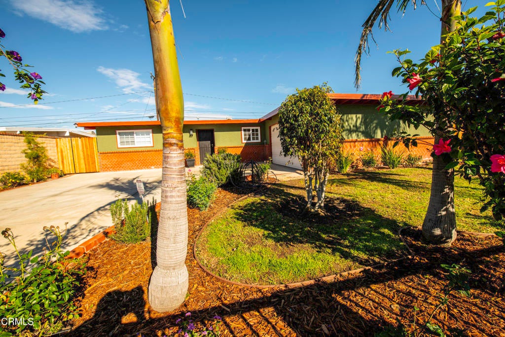 Photo of Listing #V1-34014