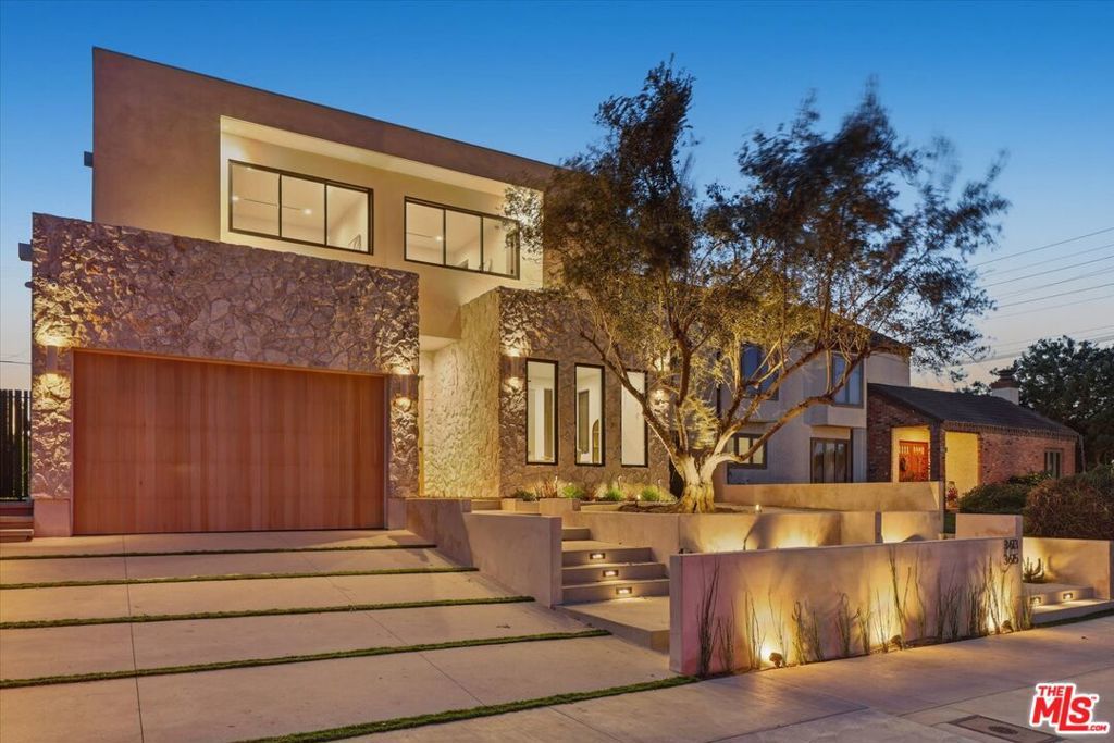 Photo of Listing #26635891