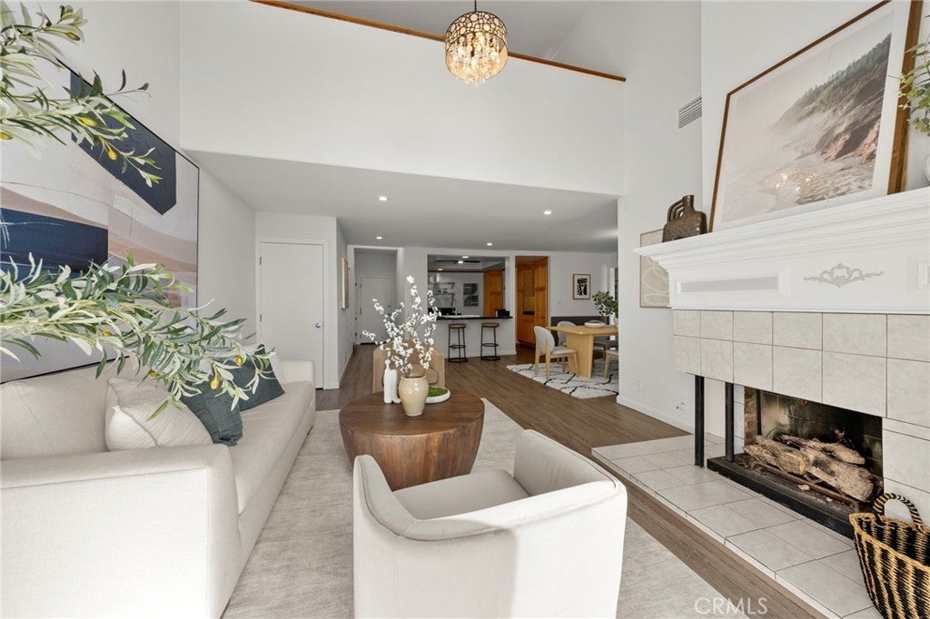 Photo of Listing #PW26005990