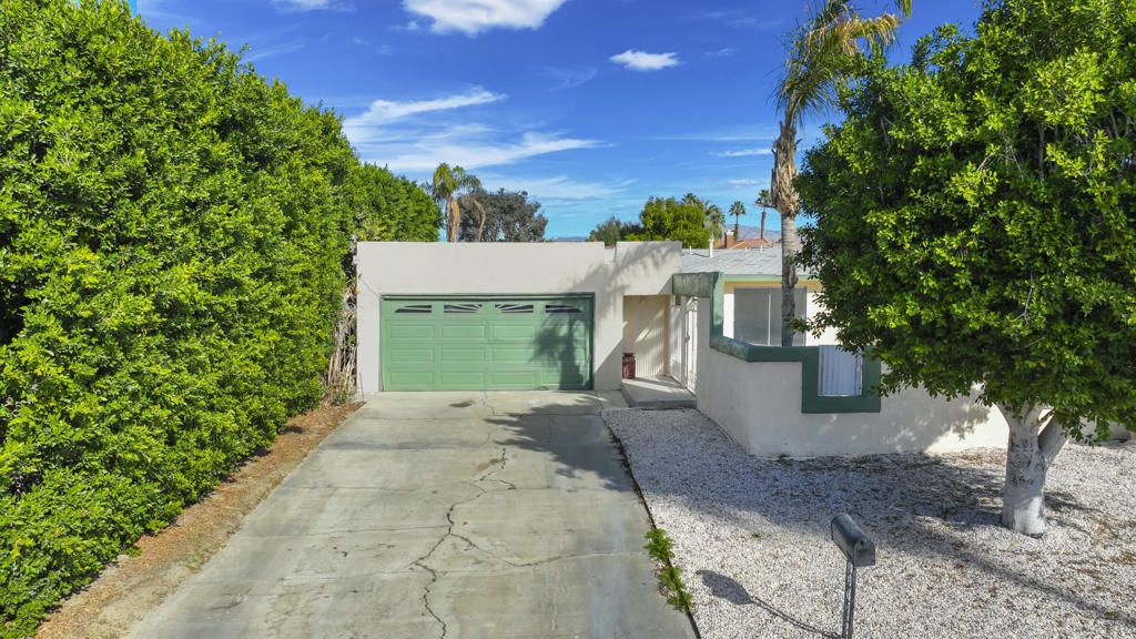 76540 New York Avenue, Palm Desert