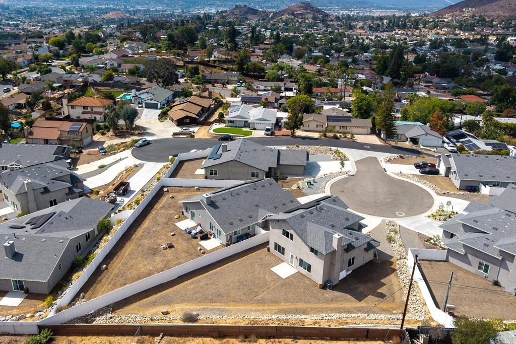 Photo of Listing #PTP2600276