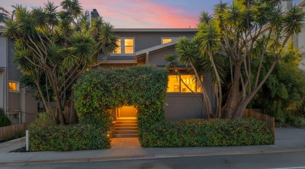 Photo of Listing #41120569