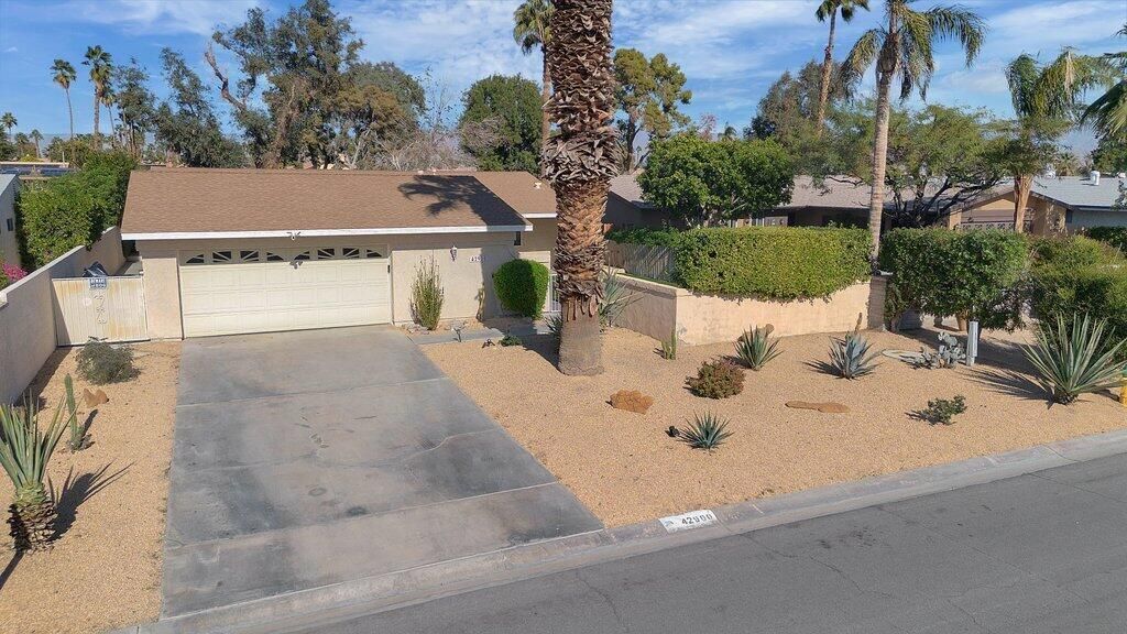 42900 Tennessee Avenue, Palm Desert