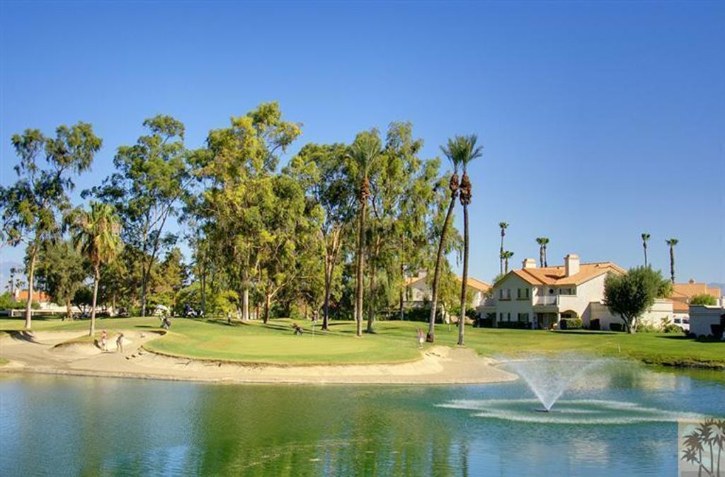 223 Desert Falls Drive E, Palm Desert