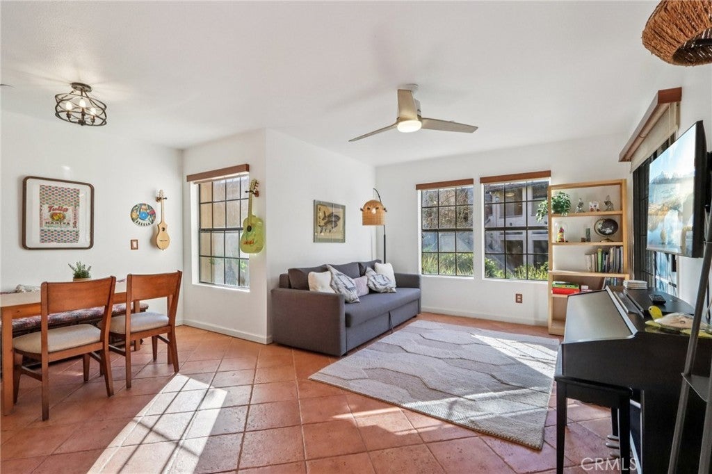 Photo of Listing #OC25281774