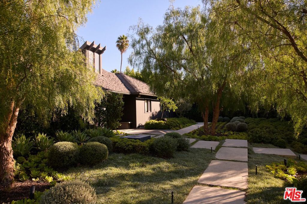 Photo of Listing #26636671