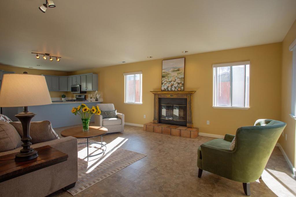 Photo of Listing #ML82030988