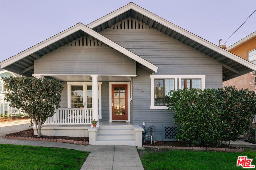 Photo of Listing #26637199